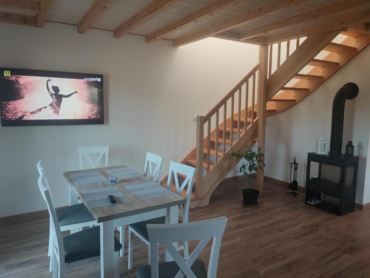 Zakatek Ciszy. Villa Sluchowo Ngoại thất bức ảnh