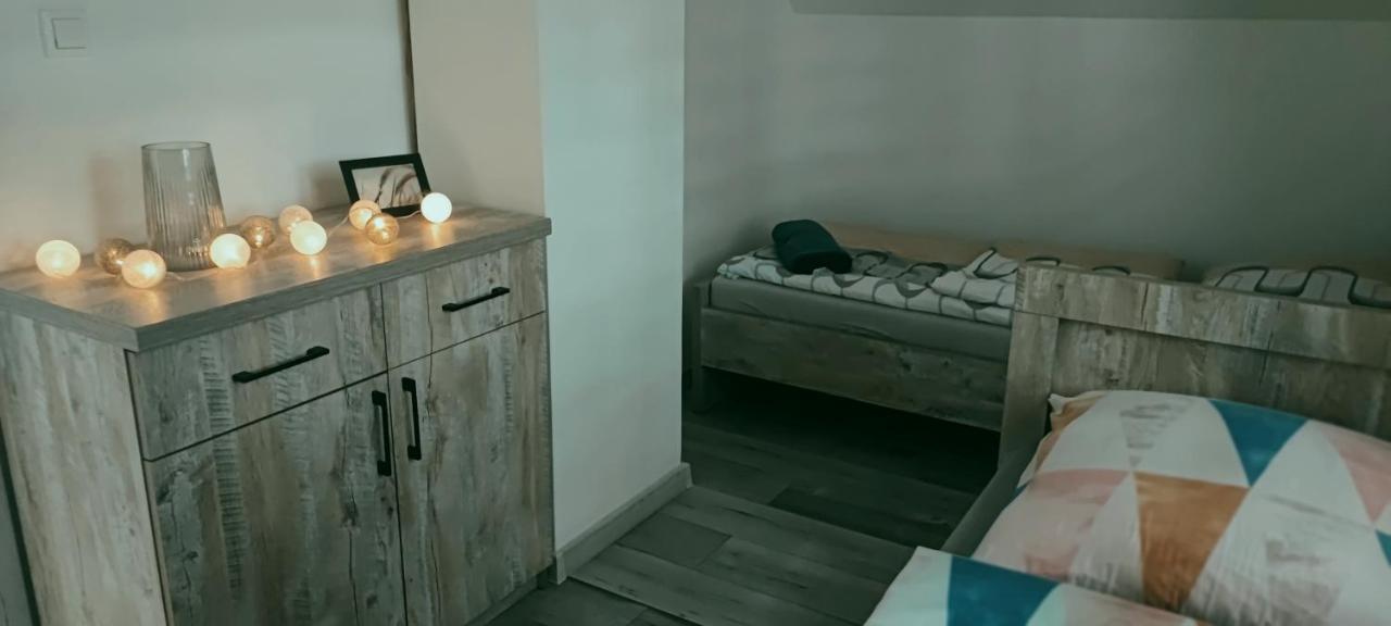 Zakatek Ciszy. Villa Sluchowo Ngoại thất bức ảnh